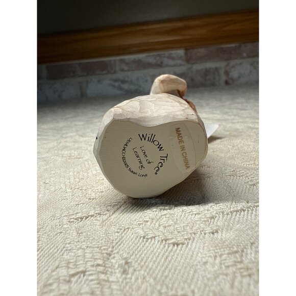 Willow Tree "Love Of Learning" Angel Ornament Figurine Carved Look Susan Lordi - Picture 6 of 16